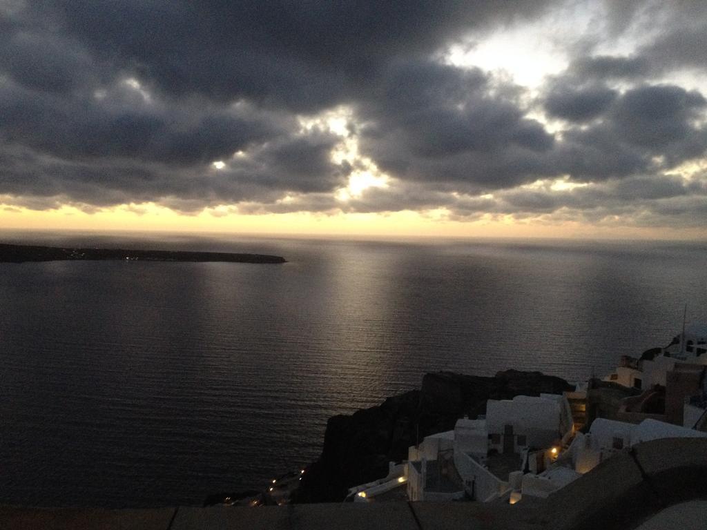 Beautiful Oia Villa Esterno foto